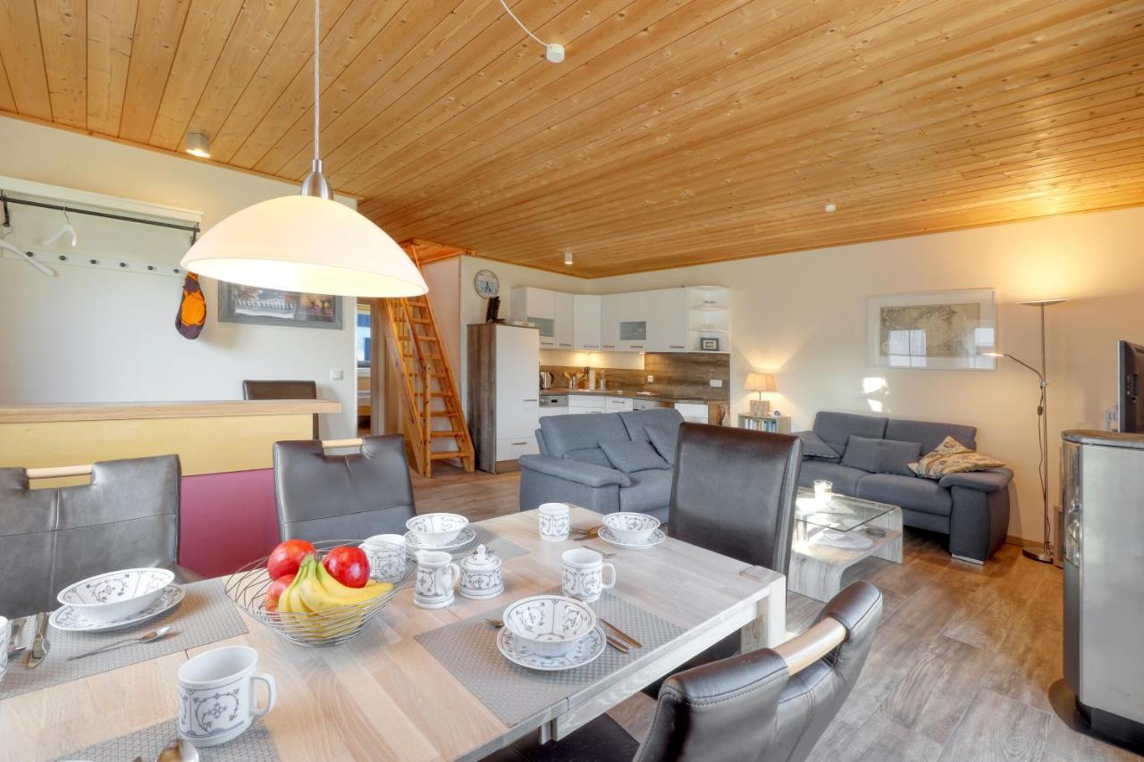 Holiday home La *