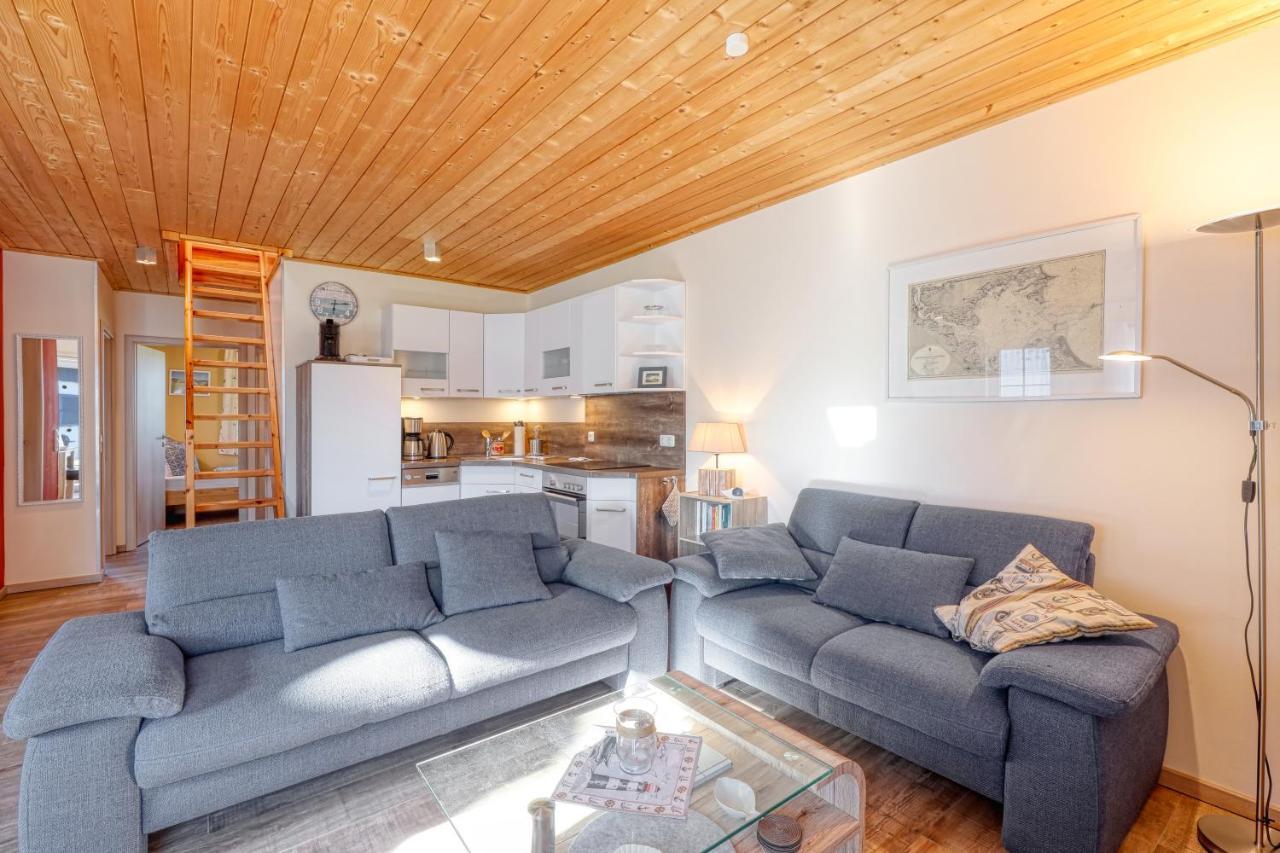 Holiday home La *